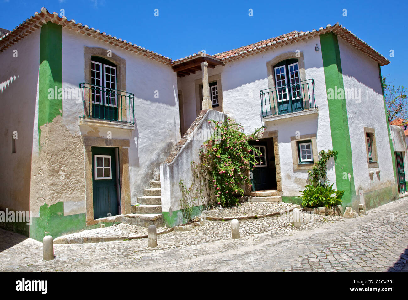 Grand manoir Accueil dans le village médiéval d'Obidos Banque D'Images