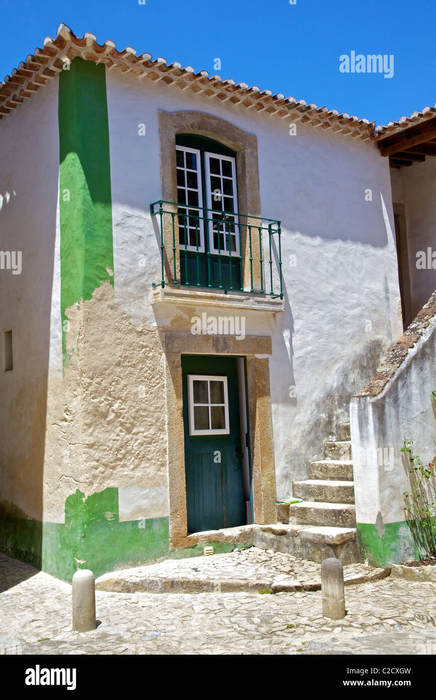 Grand manoir Accueil dans le village médiéval d'Obidos Banque D'Images