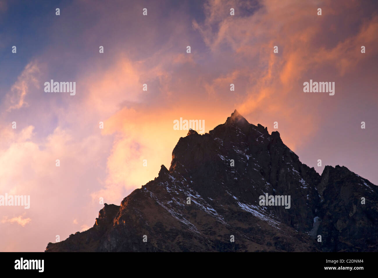 Coucher de soleil sur l'Himalaya. Langtang, Népal Banque D'Images