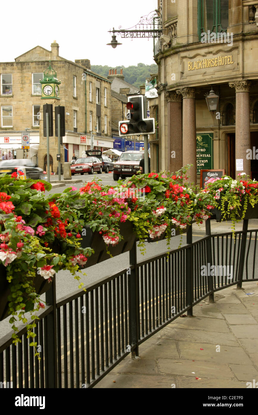 Otley centre-ville, l'été, West Yorkshire, Royaume-Uni Banque D'Images