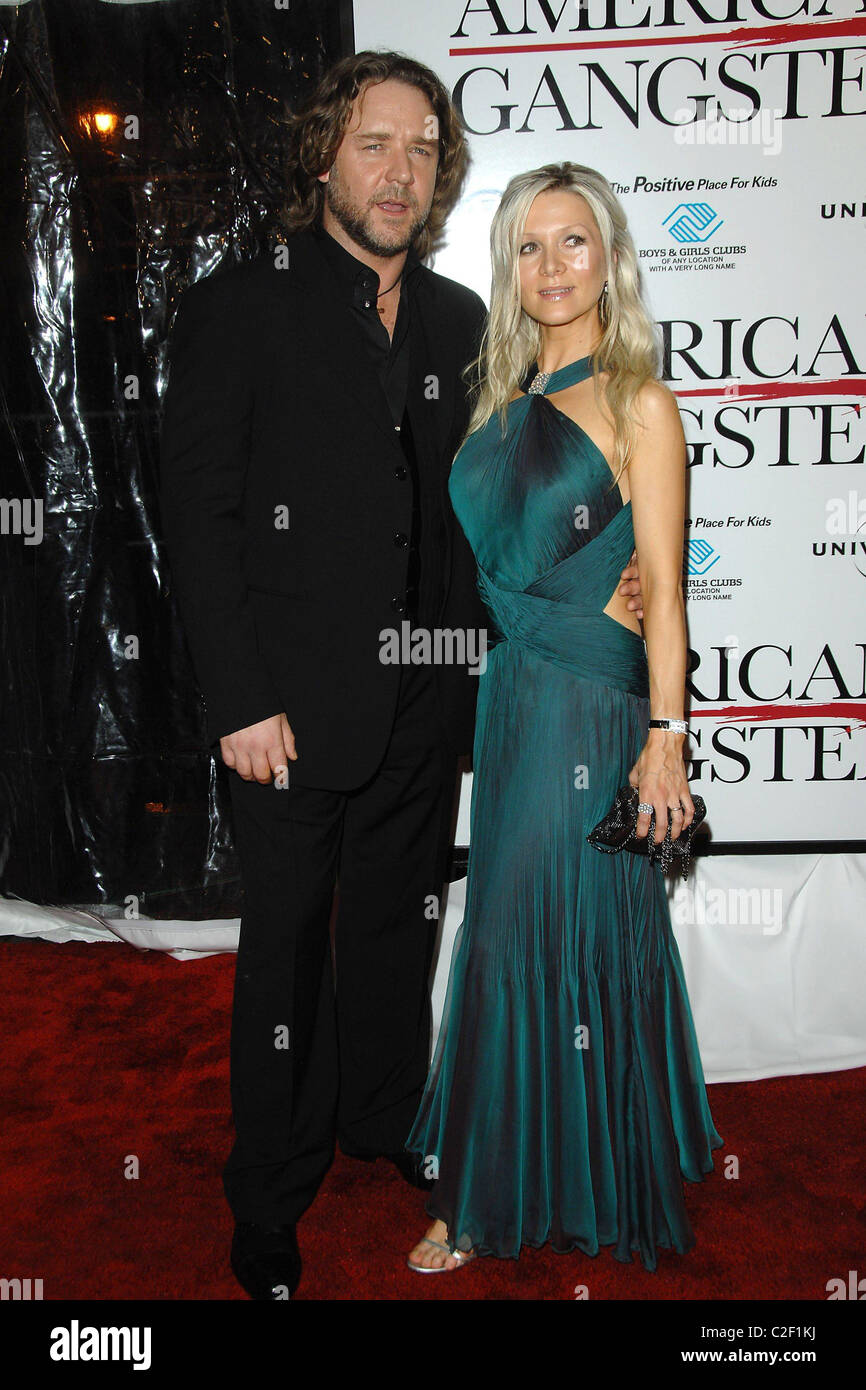 Russell Crowe, Danielle Spencer New York Premiere de 'American Gangster' à l'Apollo Theatre de Harlem, New York City, USA - Banque D'Images