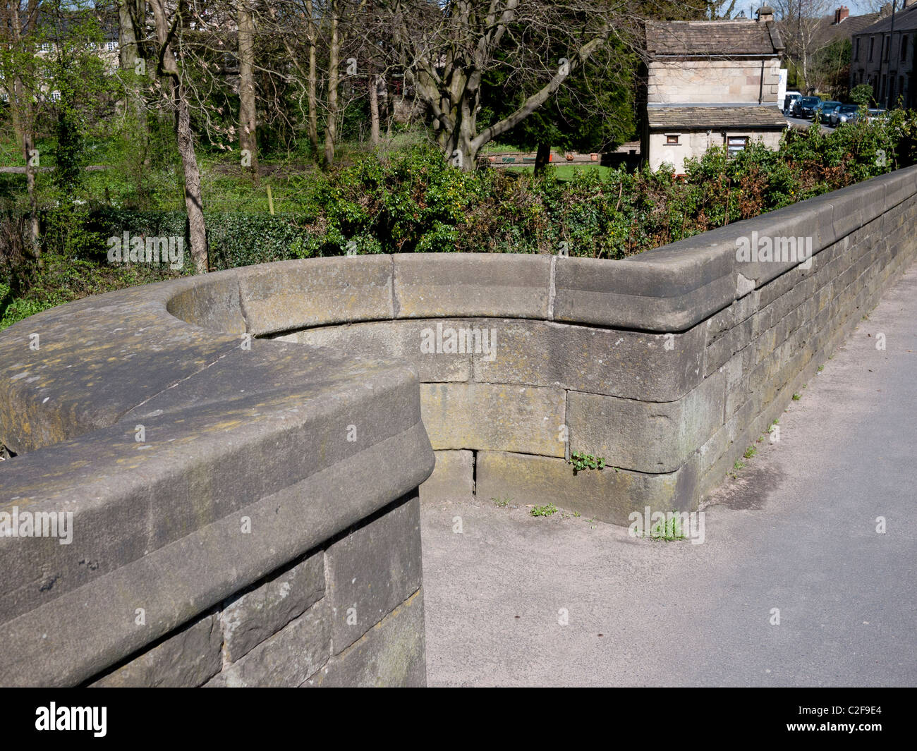 Découpe pour piétons sur Whalley Bridge, Whalley, Clitheroe, Lancashire, England, UK. Banque D'Images