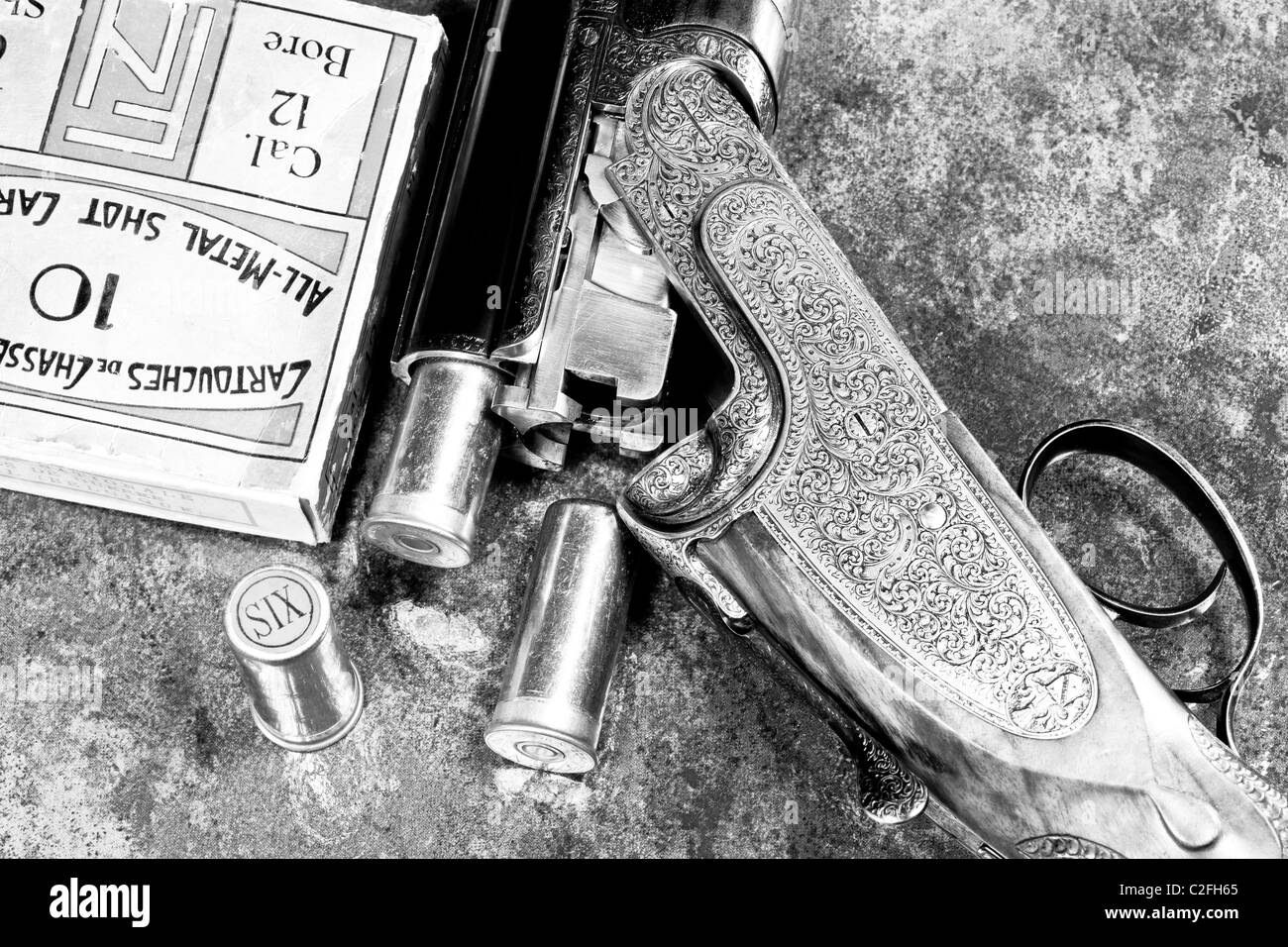 Holloway & Naughton avec cartouches de fusil de chasse vintage Banque D'Images