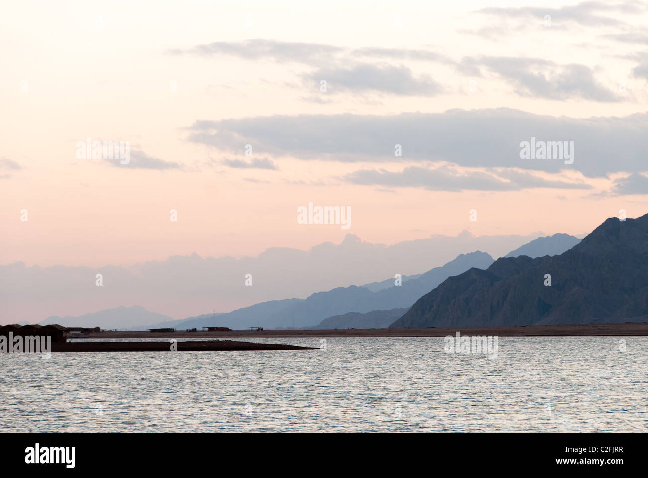 Coucher du soleil à Ras Abu Galum National Park - péninsule du Sinaï, Égypte Banque D'Images