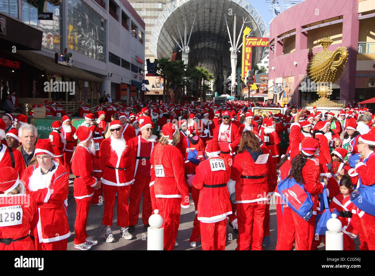 Santas à ‘La troisième édition annuelle de Las Vegas Grand Santa Run