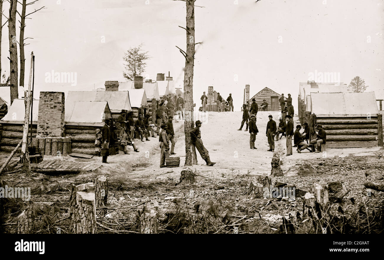 Petersburg, Virginie vue générale du camp de l'oneida, N.Y., compagnie de cavalerie indépendante au quartier général de l'armée, avec des hommes aux loisirs Banque D'Images