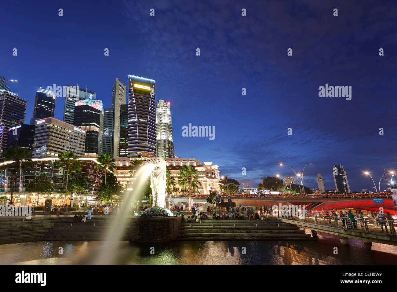 Singapour, Merlion Park et Singapour Banque D'Images