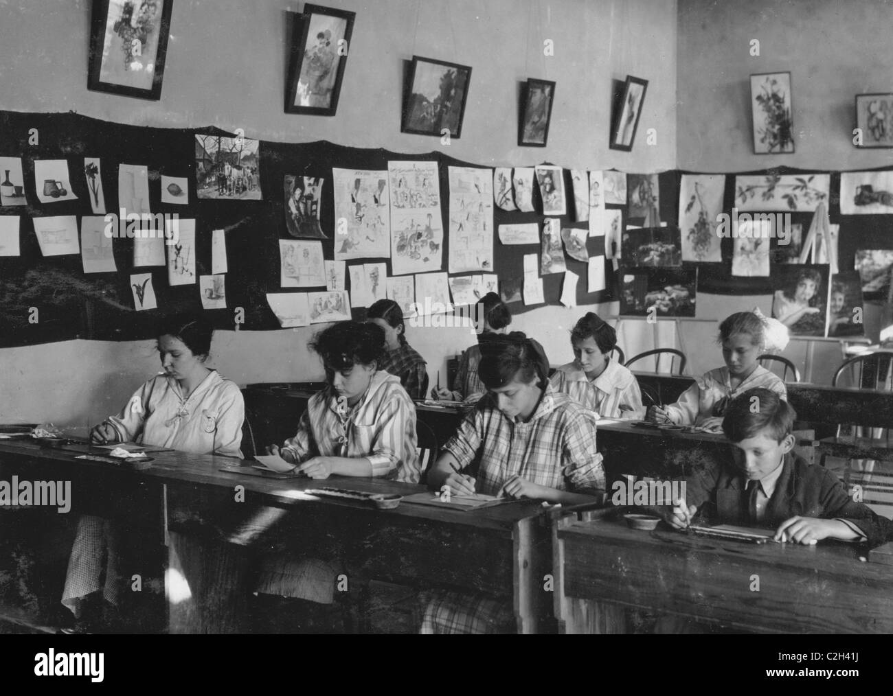 La classe d'art. École de formation pour les sourds-muets Banque D'Images