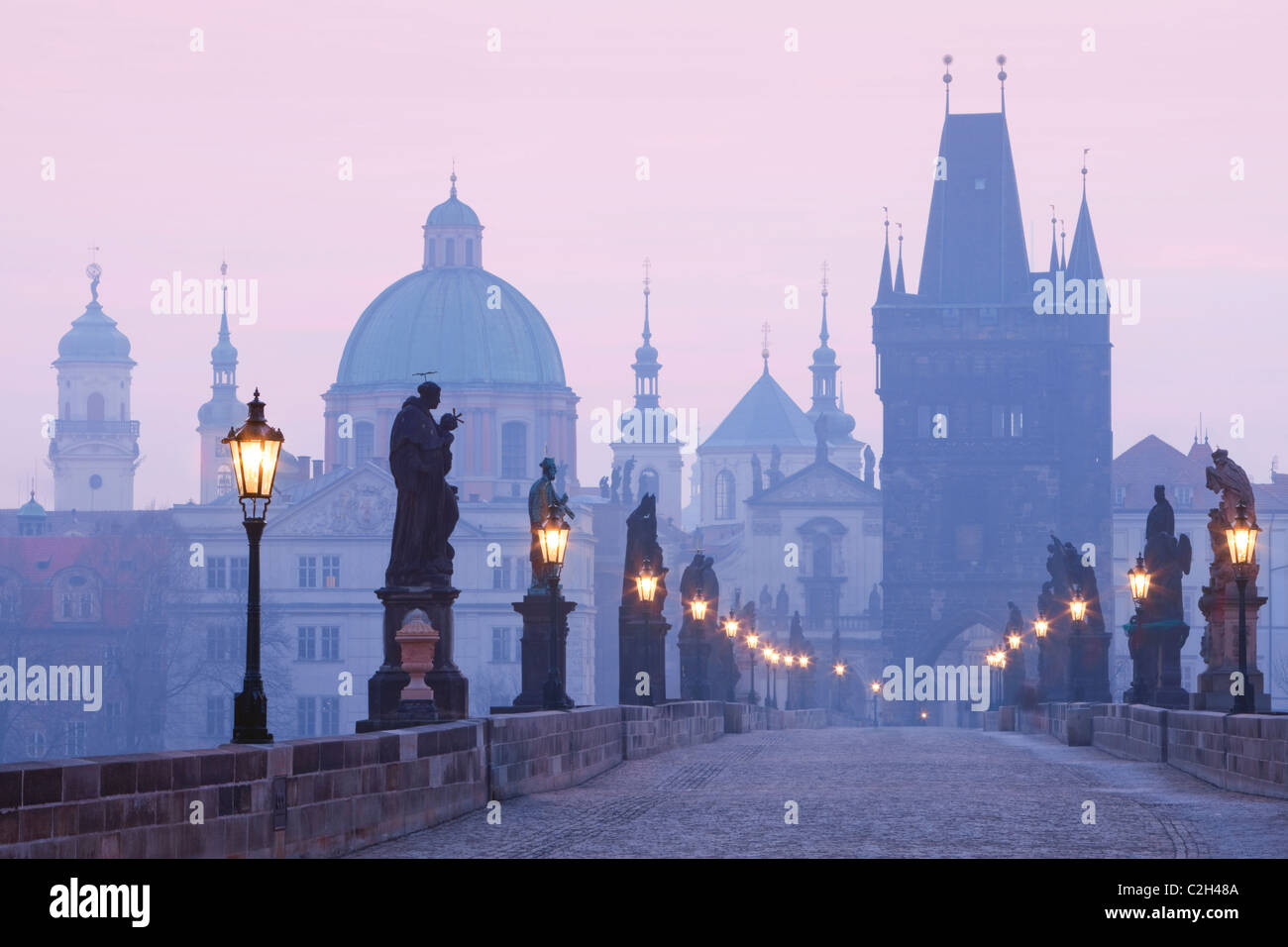 République Tchèque Prague - Le pont Charles à l'aube Banque D'Images