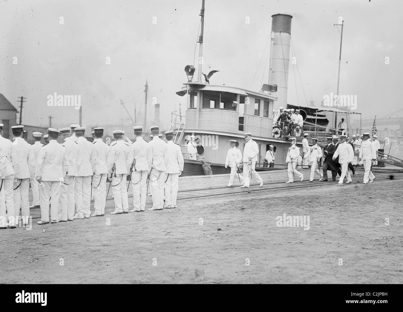 L'Amiral Togo Visite le Brooklyn Navy Yard Banque D'Images