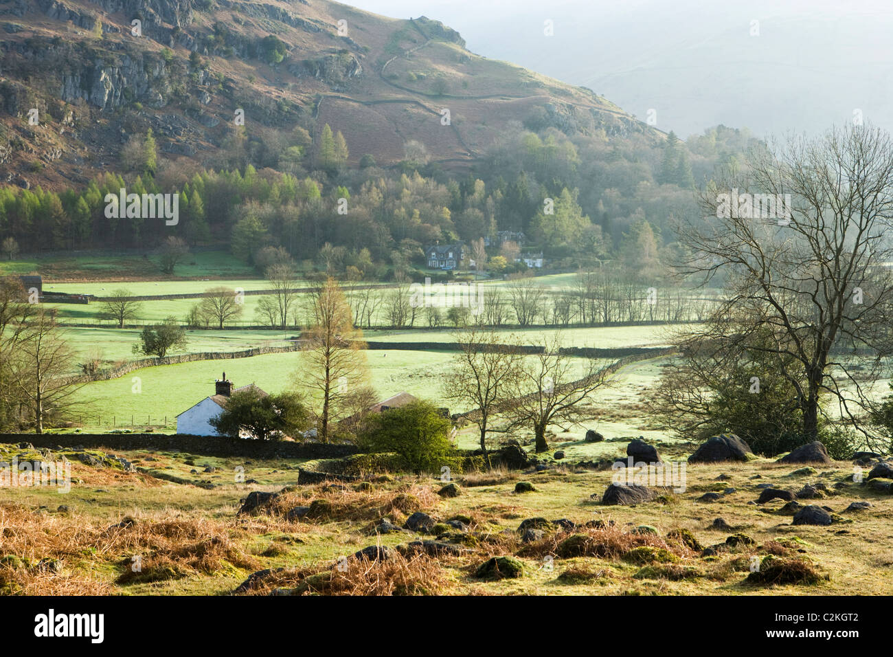 Au début du printemps l'aube Près de Grasmere, Parc National de Lake District, Cumbria, Royaume-Uni Banque D'Images
