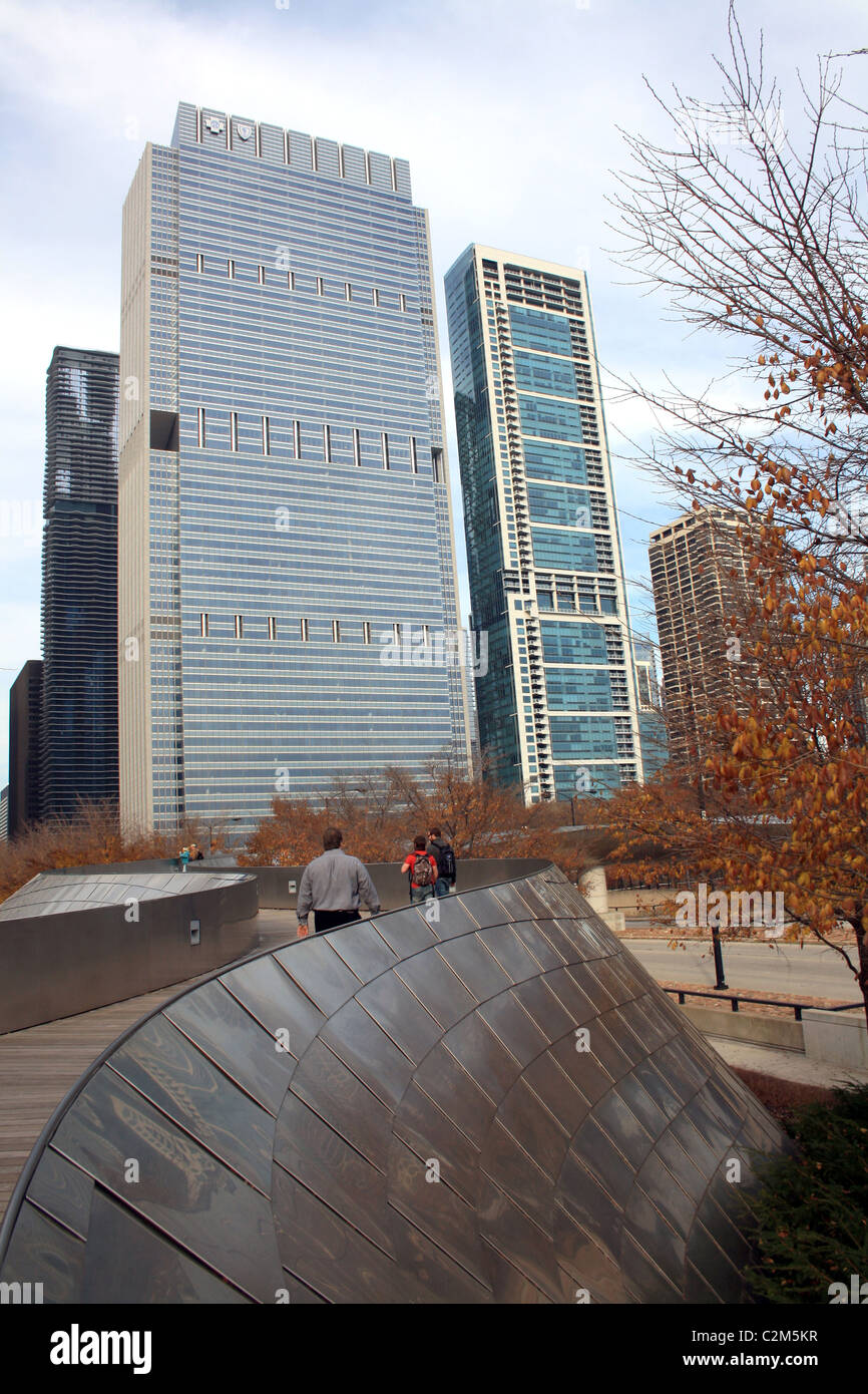 Pont piétonnier BP MILLENNIUM PARK CHICAGO USA 10 novembre 2010 Banque D'Images