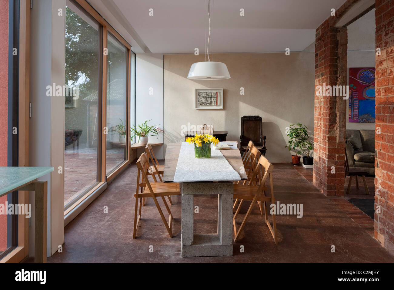 La salle à manger maison zéro carbone Banque D'Images