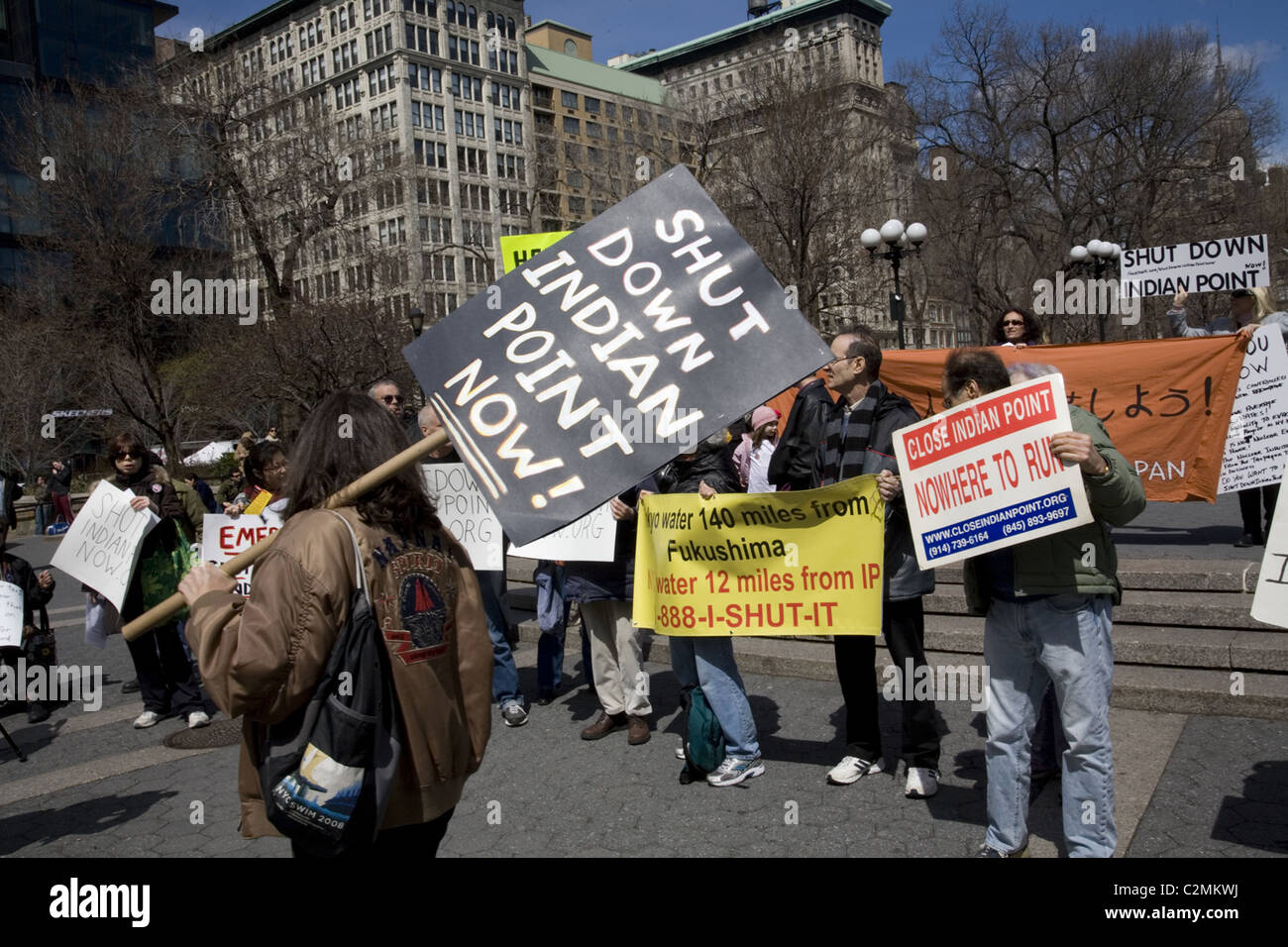 'Arrêter la centrale nucléaire d'Indian Point maintenant' démonstration à Union Square, New York. Banque D'Images