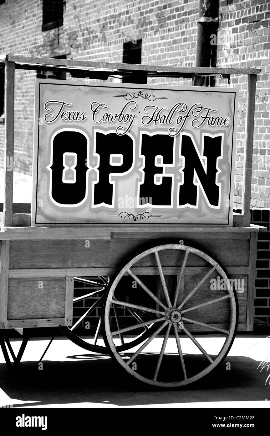 'Ouvrir' signe de Cowboy Hall of Fame à bestiaux, Fort Worth, Texas Banque D'Images