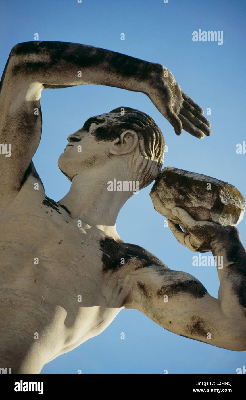 Stade sportif de Mussolini, Rome - Jeux Olympiques 1933 - Statues - architecture fasciste Banque D'Images