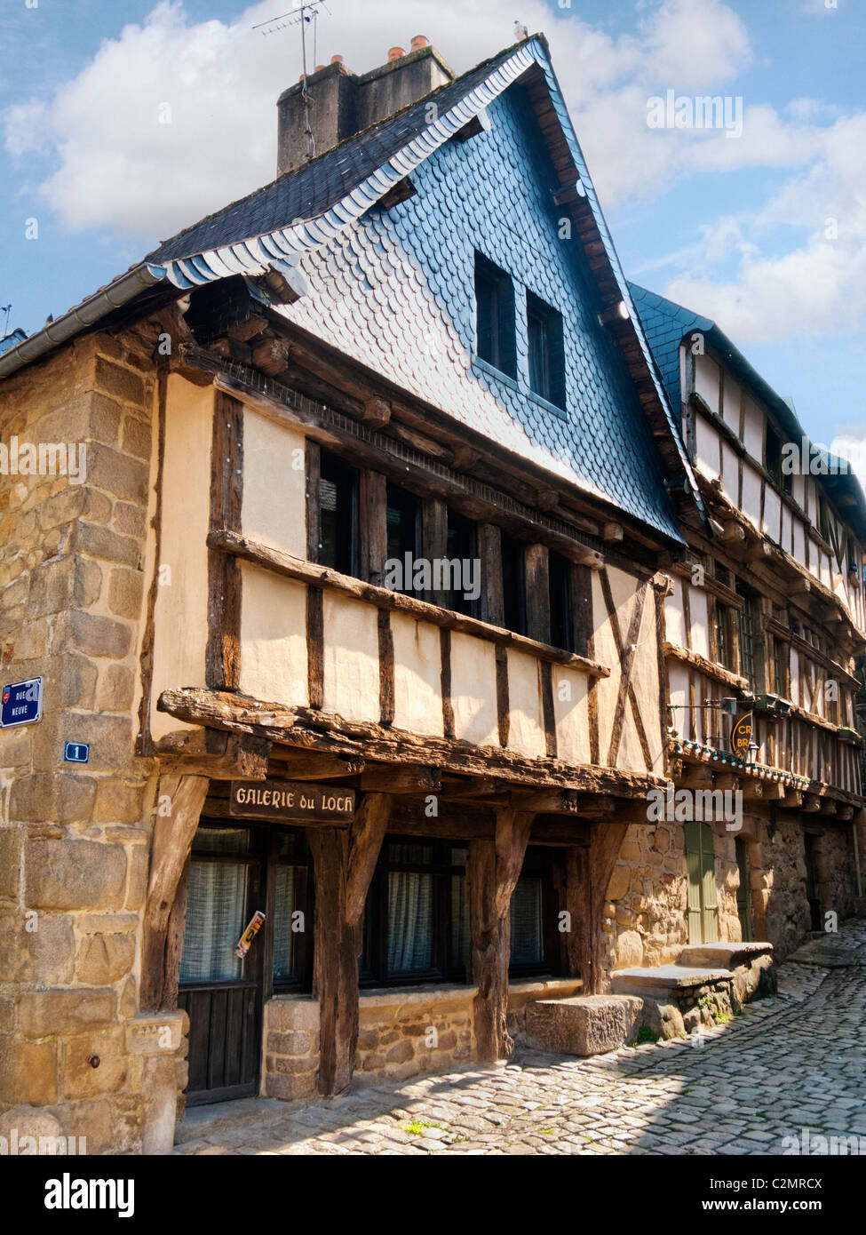 Historique ancien typique maison bois à St Goustan, Morbihan, Bretagne, France Banque D'Images