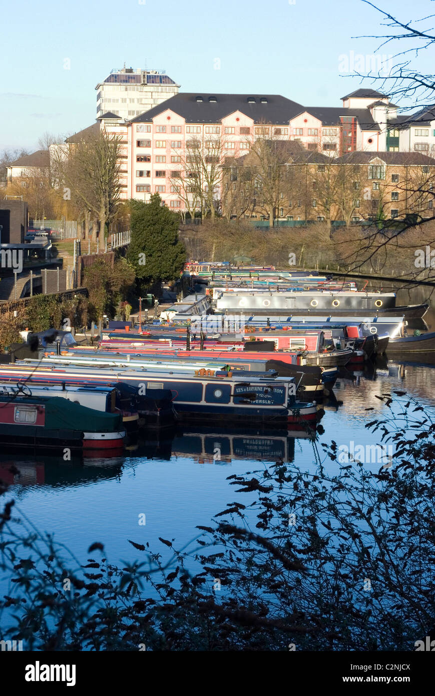 Avis de narrowboats sur Lisson Large, Regent's Canal, Lisson Grove, London, NW8, Angleterre Banque D'Images