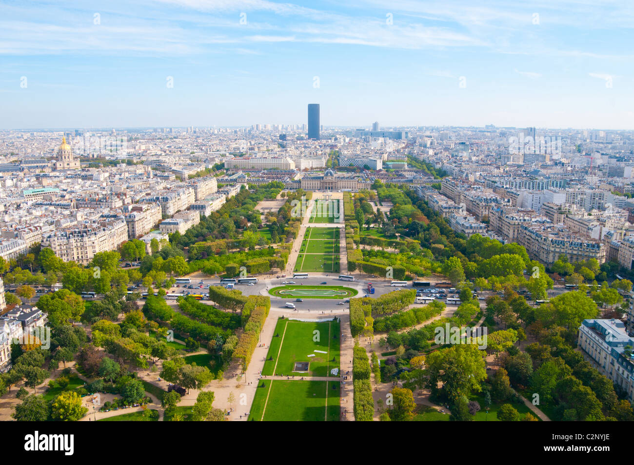 Vue panoramique aérienne de Paris vu de la Tour Eiffel à Paris, France. Banque D'Images