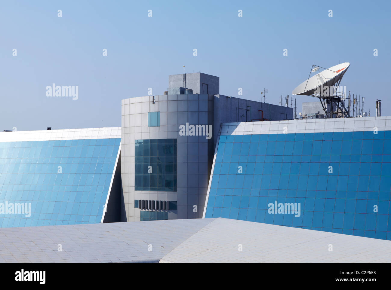 Bâtiment moderne, verre, ciel bleu, du verre, de la technologie, Banque D'Images