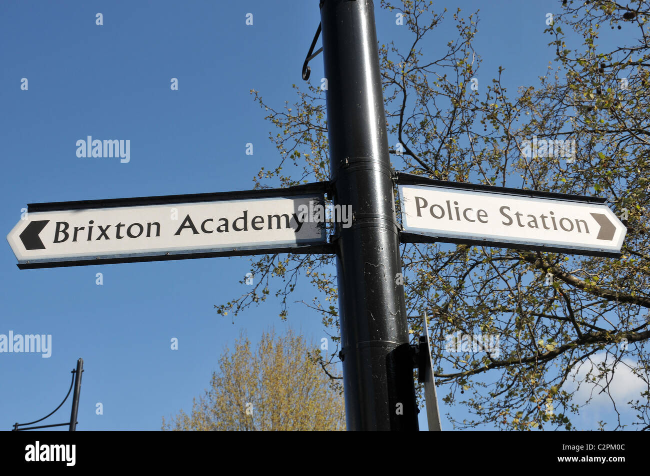 Brixton Academy de police signe Banque D'Images