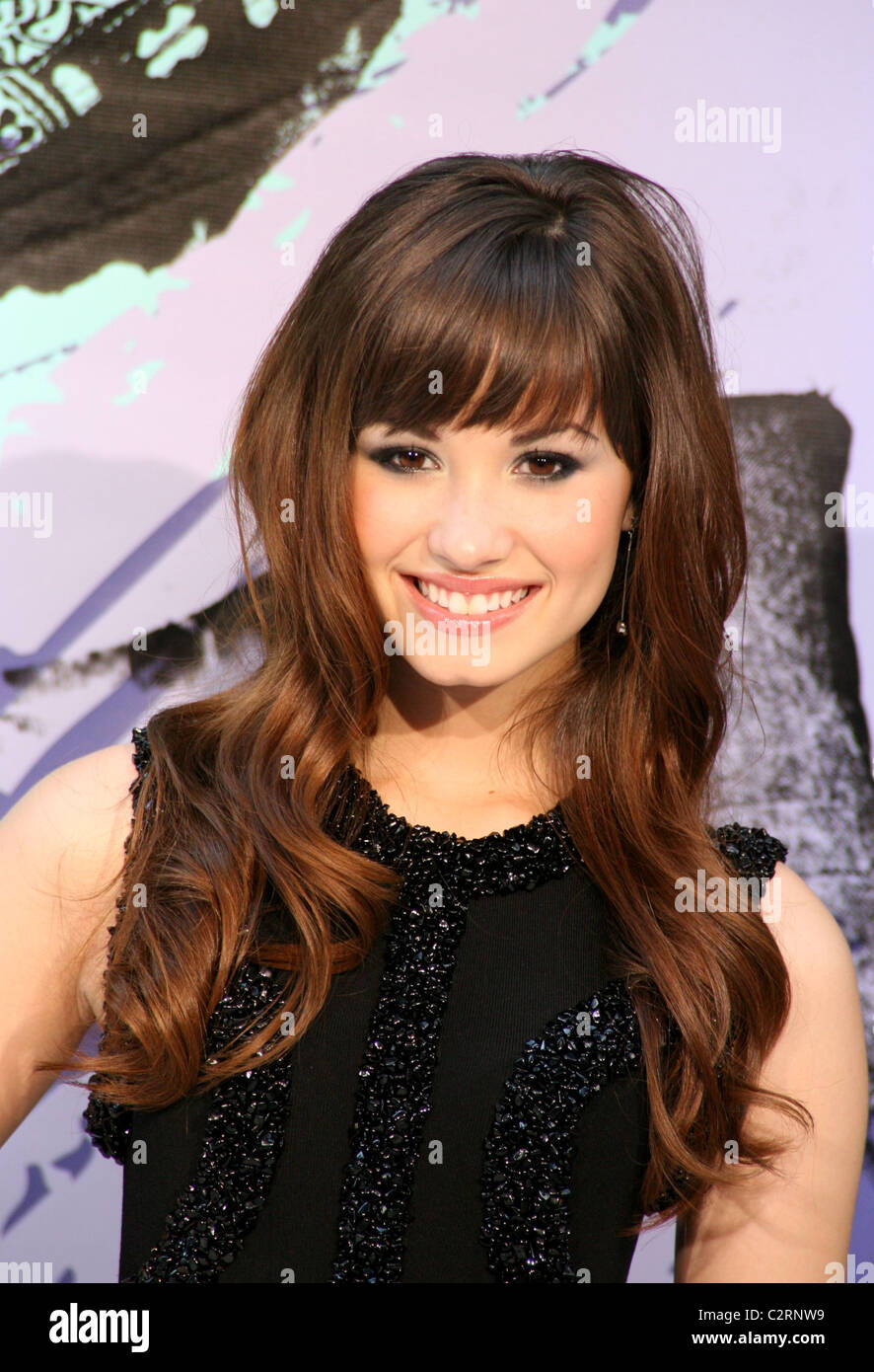 Demi Lovato La Nouvelle York Première de Disney Channel's 'Camp Rock' tenu à la Ziegfeld Theatre - New York City, des arrivées Banque D'Images