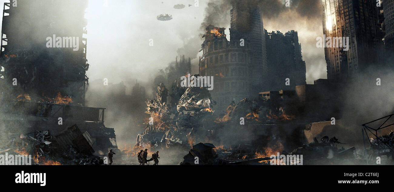 BATTLE LOS ANGELES (2011) Aaron Eckhart JONATHAN LIEBESMAN (DIR) 011MOVIESTORE COLLECTION LTD Banque D'Images