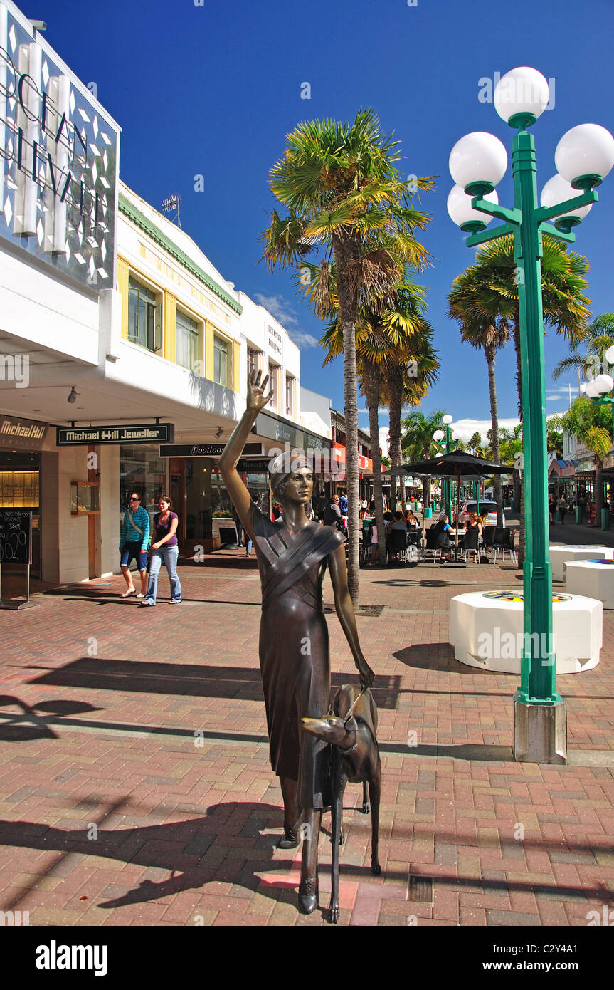 'Une vague dans la sculpture des temps, Emerson Street, Napier, Hawke's Bay, île du Nord, Nouvelle-Zélande Banque D'Images