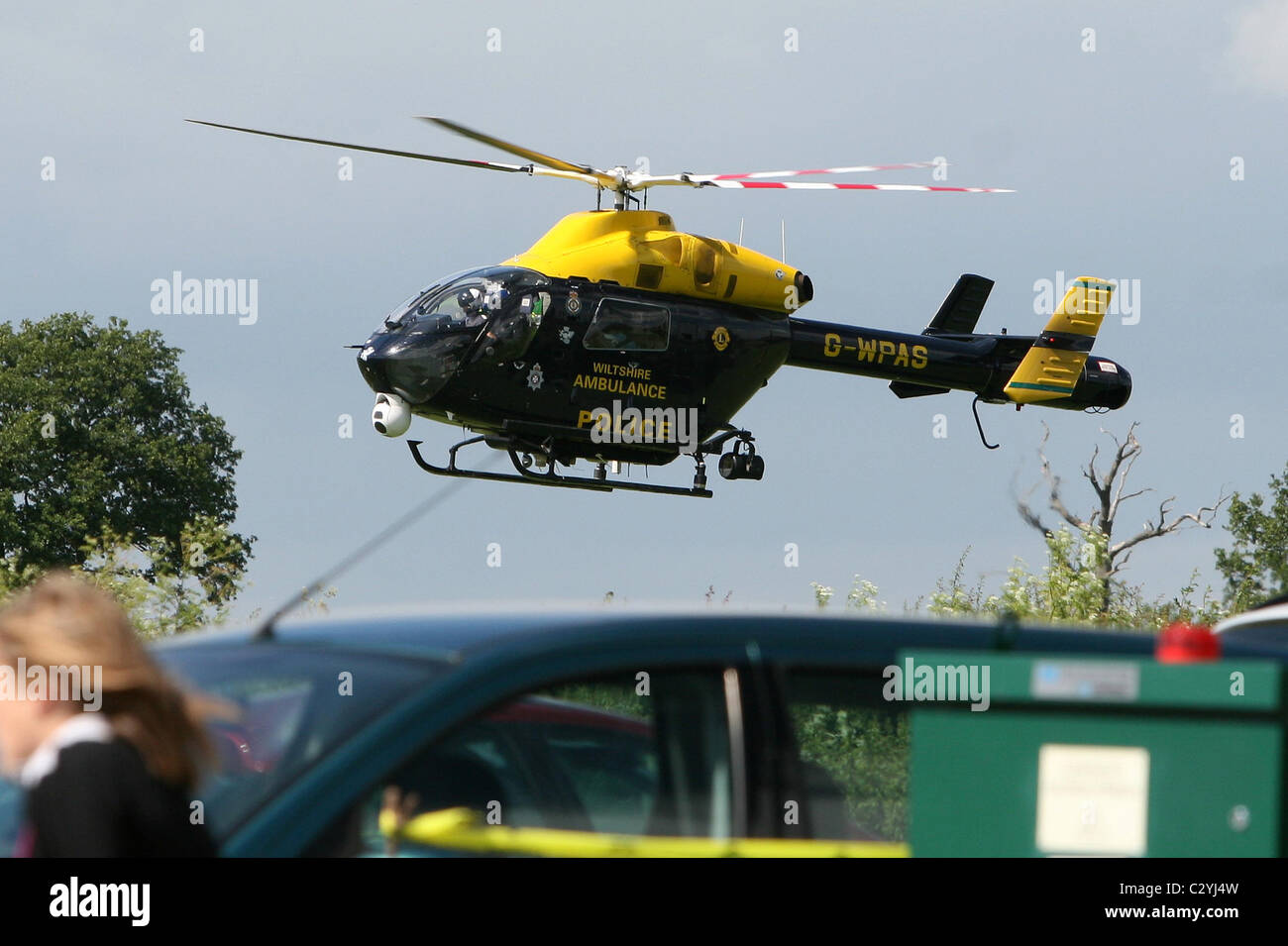 Wiltshire hélicoptère de police répondant à une urgence dans le Wiltshire uk 2012 Banque D'Images