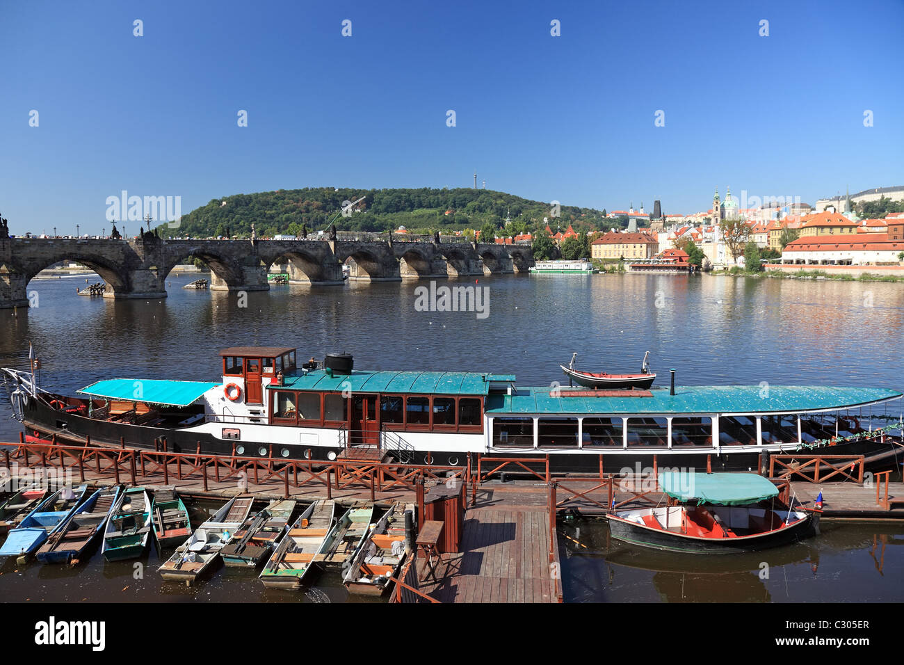 Vue du centre de pont de Prague, République tchèque. Banque D'Images