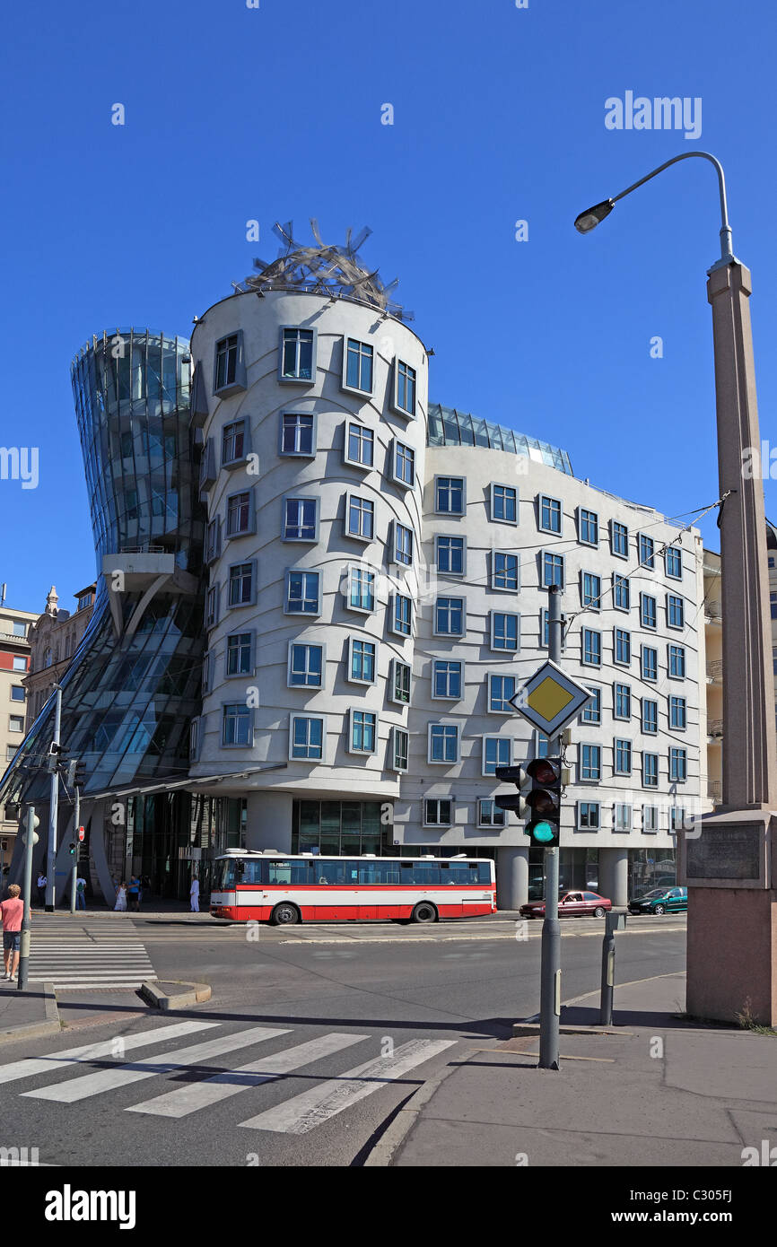 Maison dansante - monument populaire de Prague. Banque D'Images
