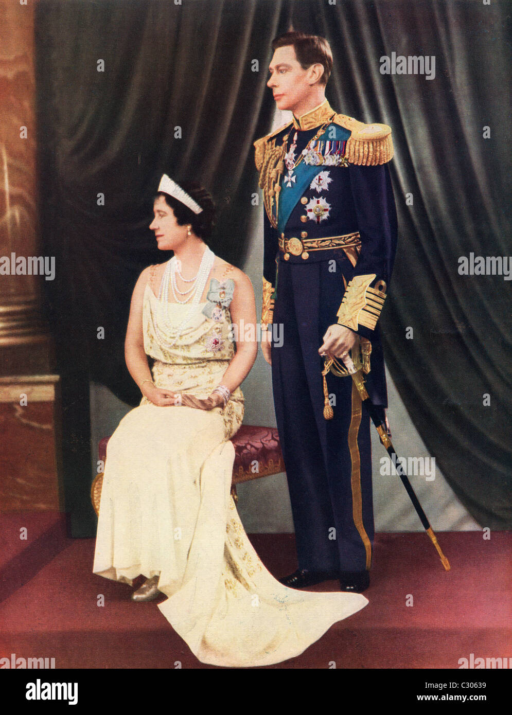 Le roi George VI et la reine Elizabeth. De l'esquisse du couronnement 1937 Magazine numéro publié. Banque D'Images
