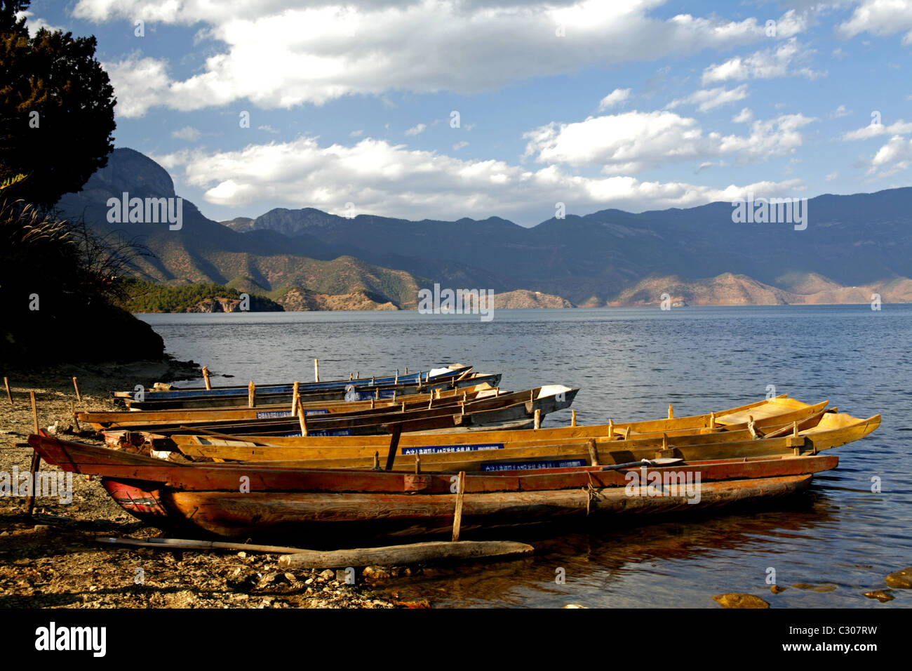 Belle campagne à Lugu Lake dans la région de Yunnan, Chine Banque D'Images