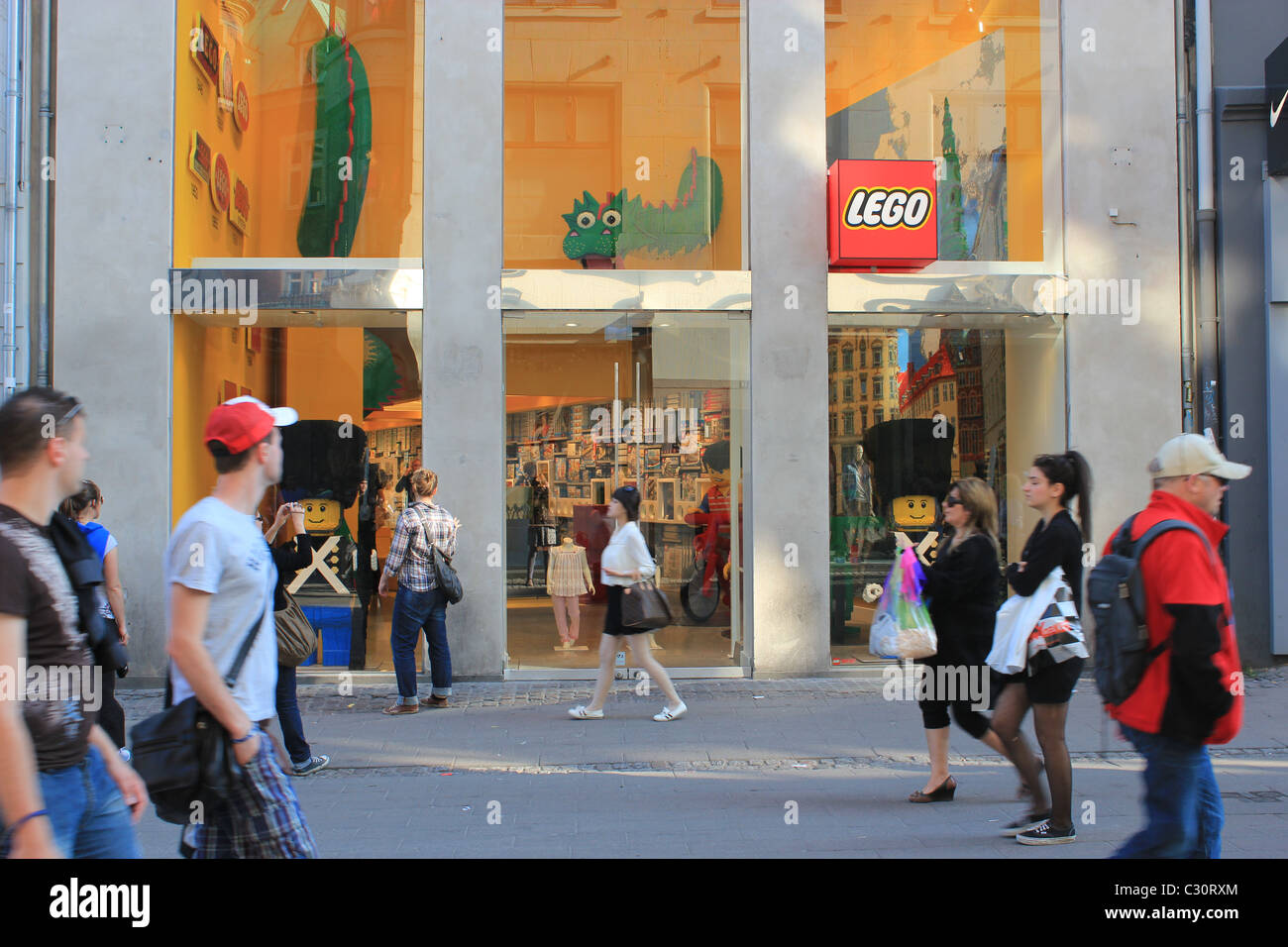 Boutique Lego sur Støget à Copenhague, Danemark Banque D'Images