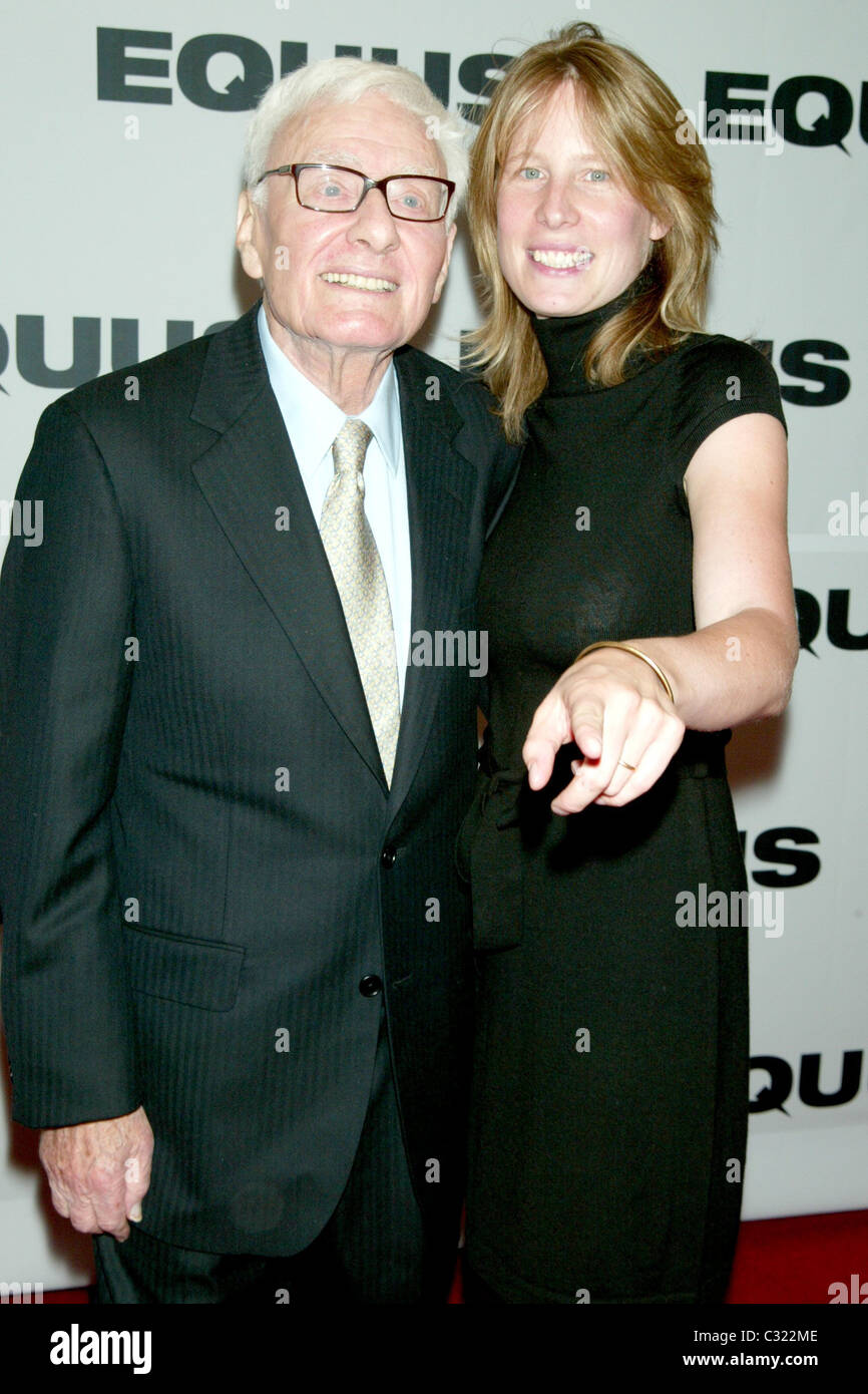Peter Shaffer et Thea Sharrock Soirée d'ouverture de la renaissance de Broadway 'Equus' au Broadhurst Theatre de New York - Arrivées Banque D'Images