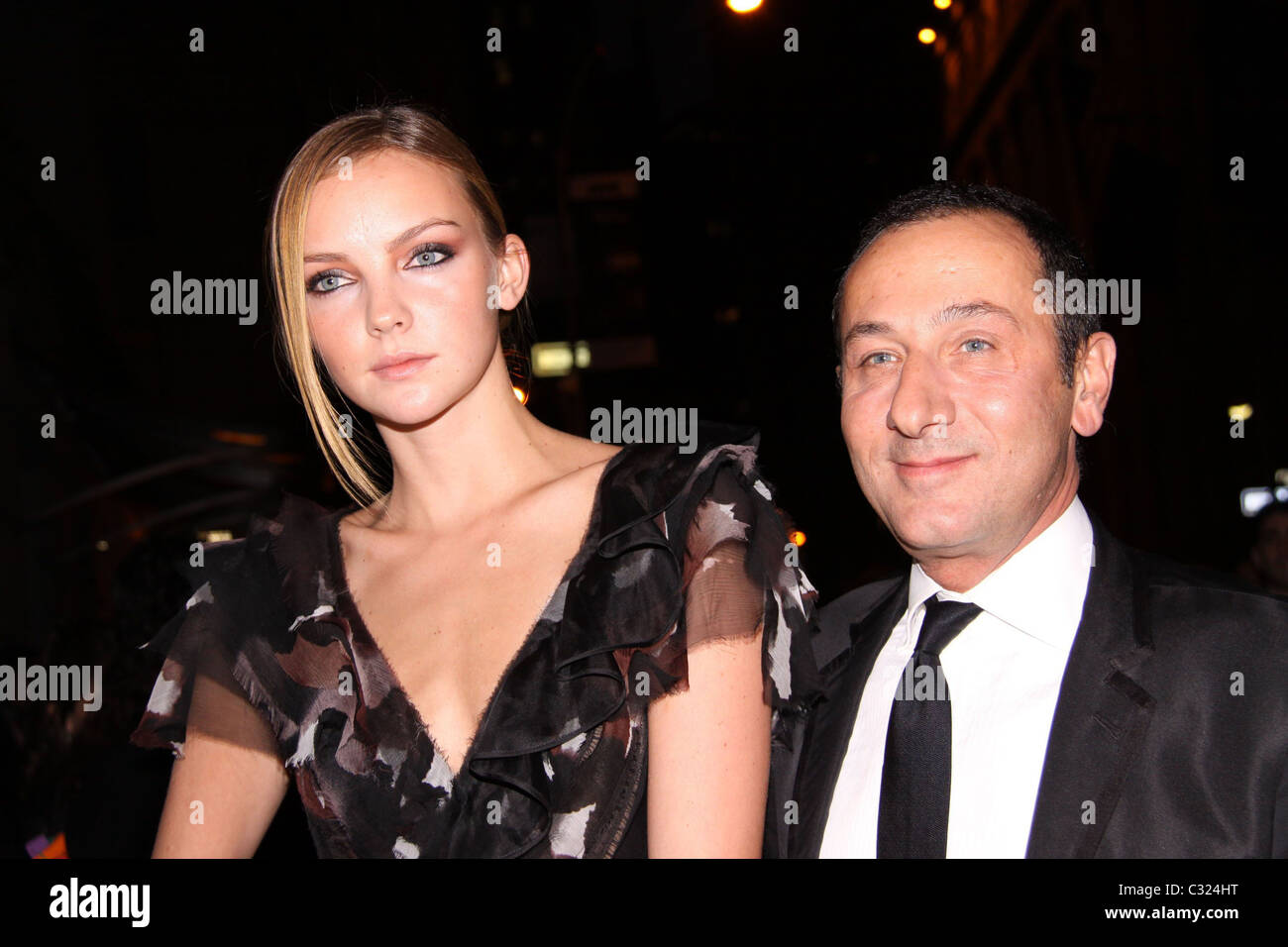 Heather Marks et Giles Mendel Fashion Group International Nuit des étoiles prix au Cipriani Wall Street - New York des arrivées Banque D'Images