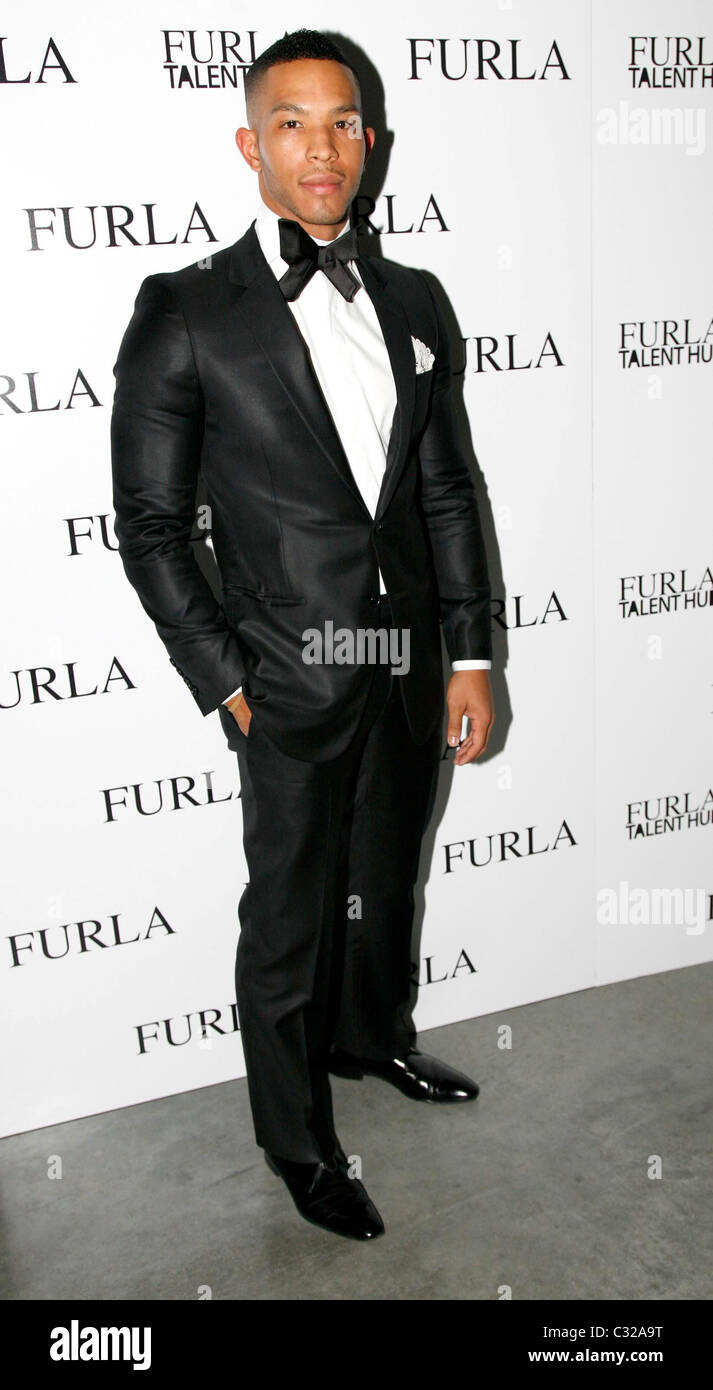 Courtney Furla Talent Hub Crawford 1er anniversaire Party au nouveau musée d'Art Contemporain - Arrivées New York City, USA Banque D'Images