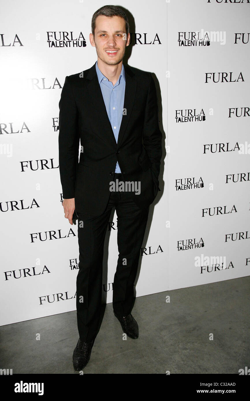 Max Kibardin Talent Furla Hub 1er anniversaire Party au nouveau musée d'Art Contemporain - Arrivées New York City, USA - Banque D'Images