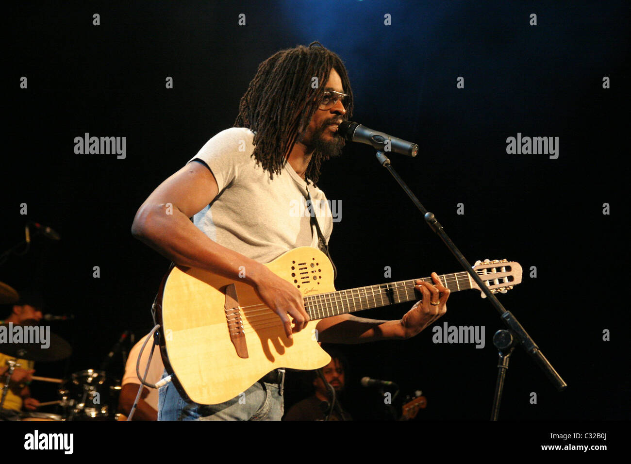 Seu Jorge en prestation au Roundhouse de Camden Londres, Angleterre - 30.10.09 Banque D'Images