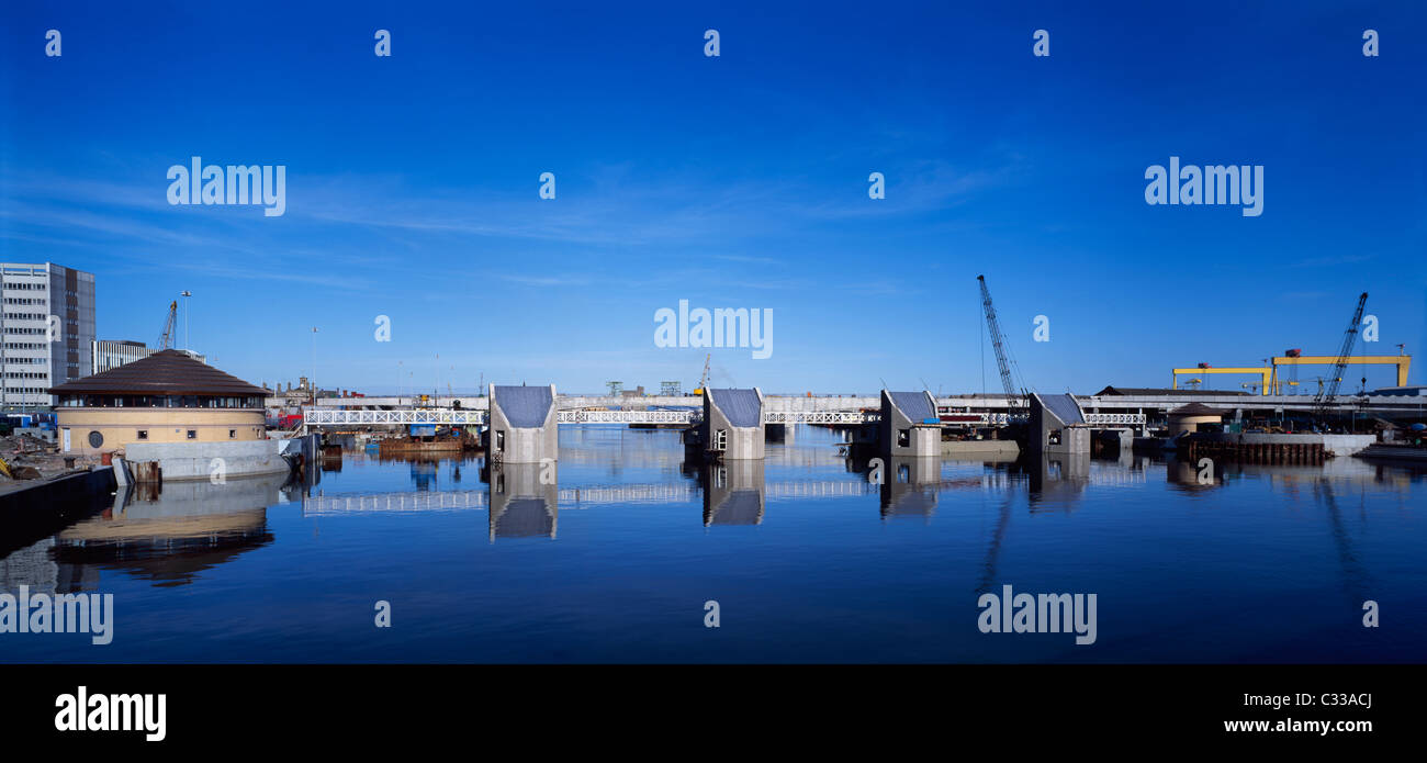 Belfast, en Irlande du Nord, l'Lagan Weir, près de Harland & Wolf Banque D'Images