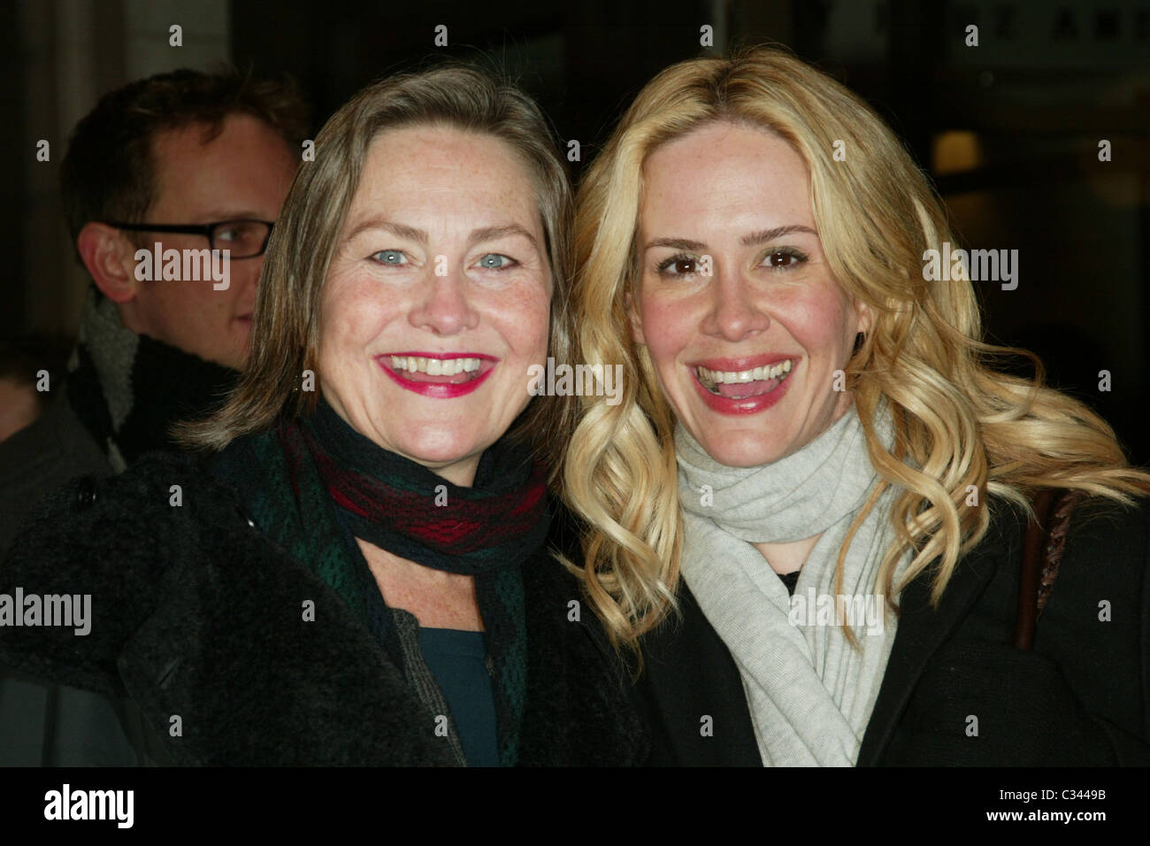 Cherry Jones, Sarah Paulson Soirée d'ouverture de la pièce de Broadway 'Le Plan Américain' à la Friedman Theatre de New York des arrivées Banque D'Images