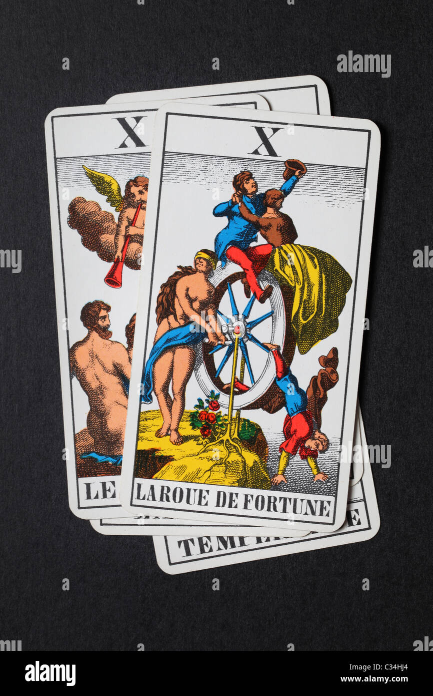 Les cartes de tarot, la roue de la fortune. Banque D'Images