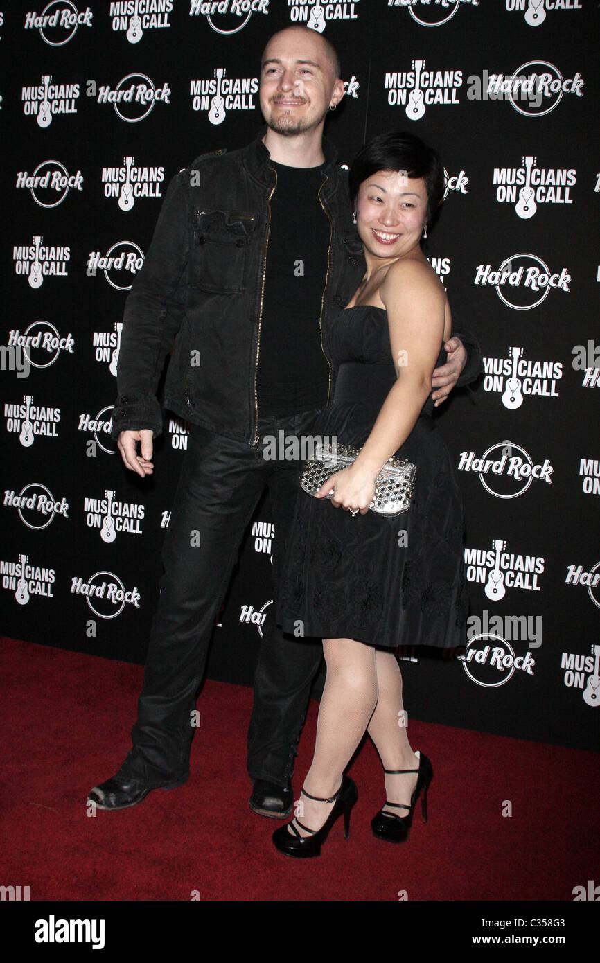 East Village Opera Company Le 5e appel à Musiciens concert-bénéfice et la vente aux enchères au Hard Rock Café de New York City, Banque D'Images