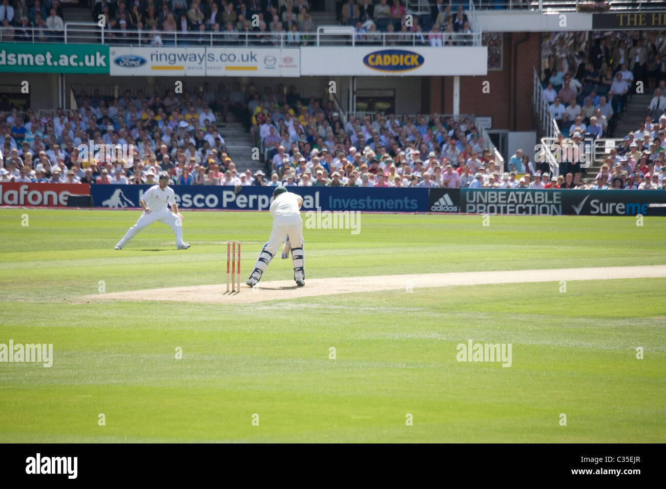 Quatrième Essai cendres Cricket l'Australie contre l'Angleterre qui a eu lieu en Angleterre Headingly Banque D'Images