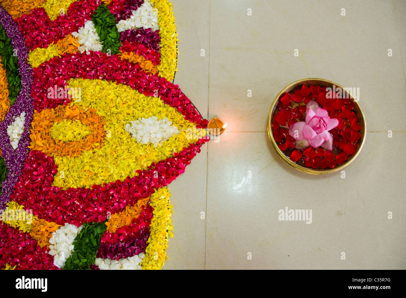 Arrangement de fleurs fermer jusqu'onam festival Banque D'Images
