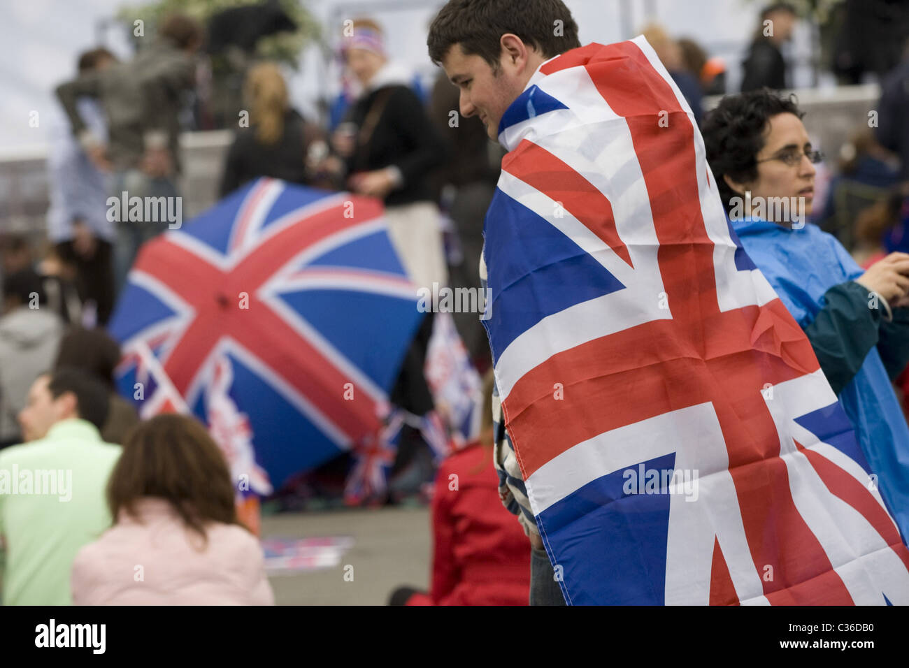 Le mariage du Prince William et Catherine Middleton. 29 avril 2011. Les foules avant le mariage de Son Altesse Royale le Prince Banque D'Images