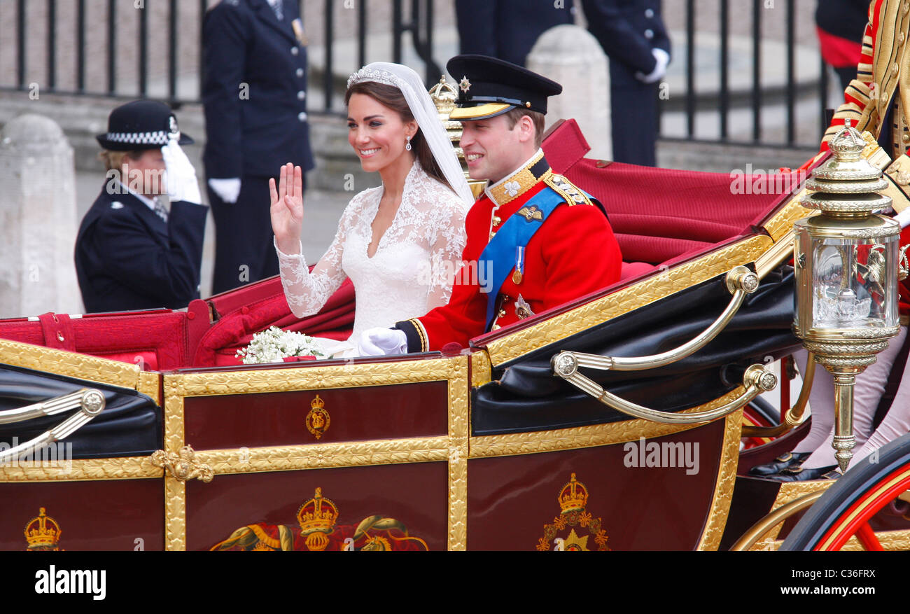 Le prince William et Kate Middleton Duc & duchesse de Cambridge mariage royal l'abbaye de Westminster, Londres 29 AVRIL 2011 Banque D'Images