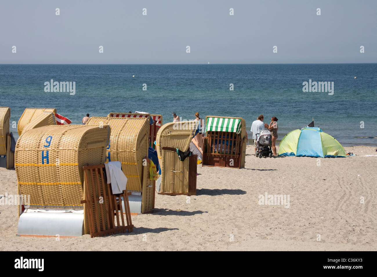 Korben Strand Beach paniers dans Heiligenhafen Allemagne Banque D'Images