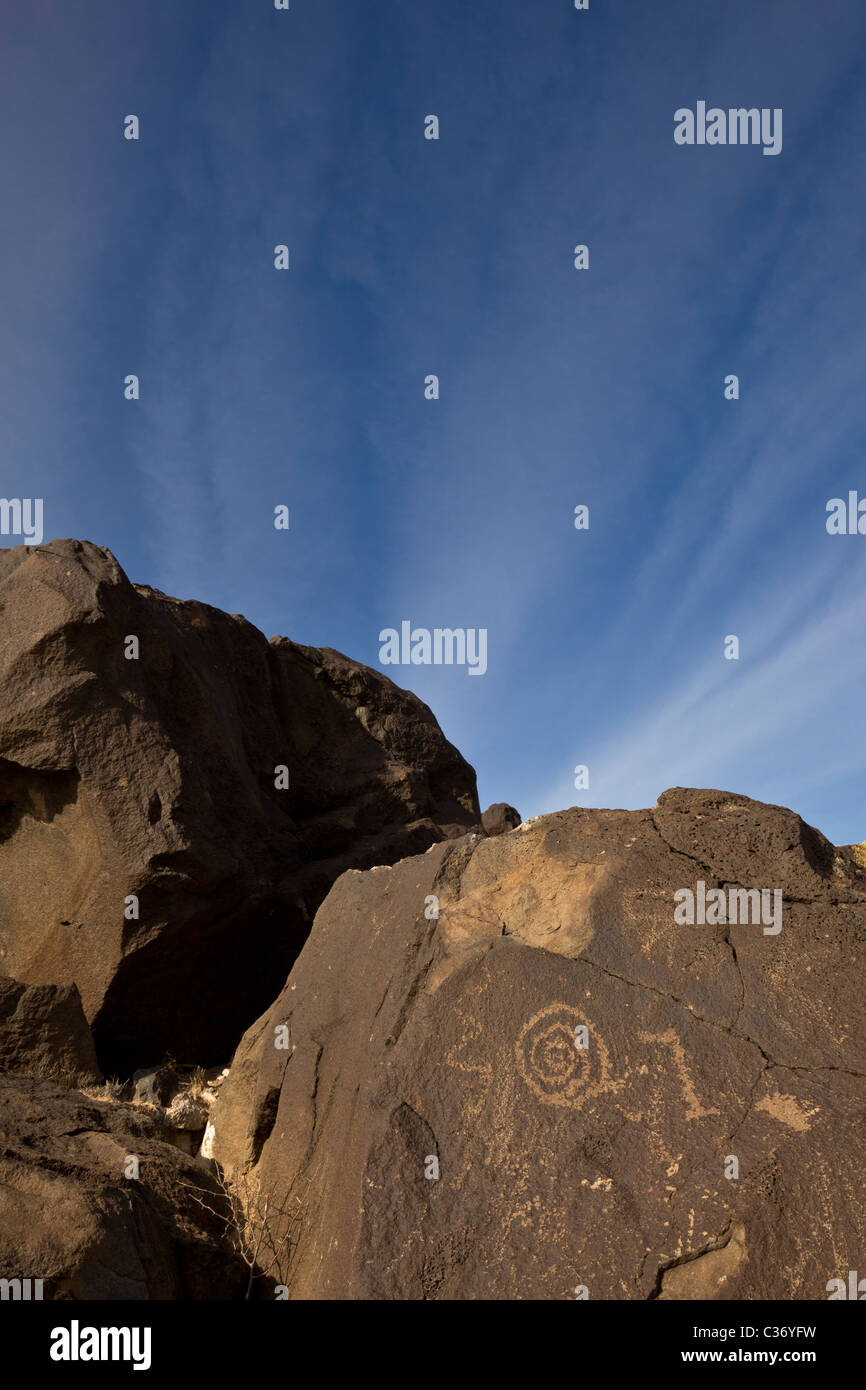 American Indian petroglyphs in Boca Negra Canyon à Petroglyph National Monument, Albuquerque, Nouveau Mexique, USA. Banque D'Images