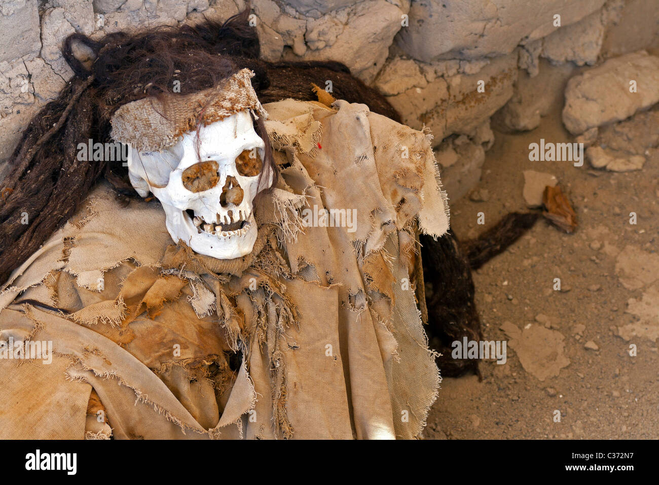 Les gens de Nazca, près de maman, Nazca Pérou, Chauchilla cemetery, à partir d'environ 200 AD Banque D'Images